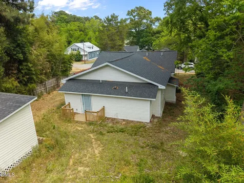 109 N Dunn Street Angier NC 27501