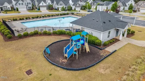 5329 Goosecross Way Fuquay Varina NC 27526