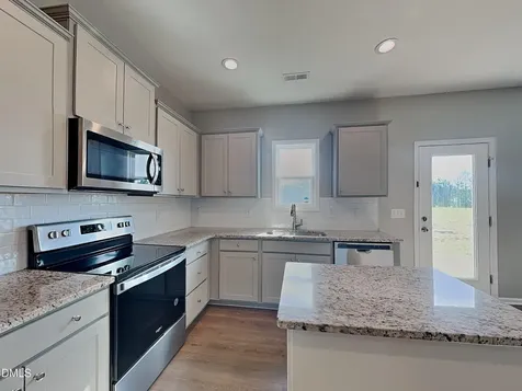 176 Olde Place Zebulon NC 27597
