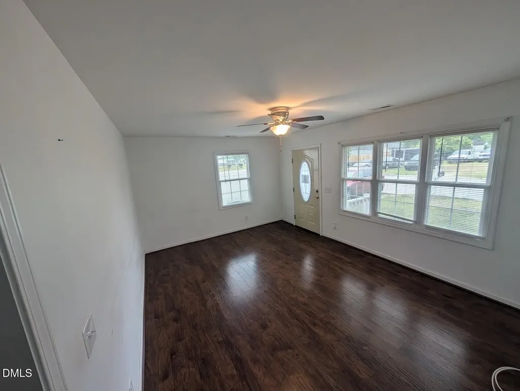 306 W Duke Street Dunn NC 28334