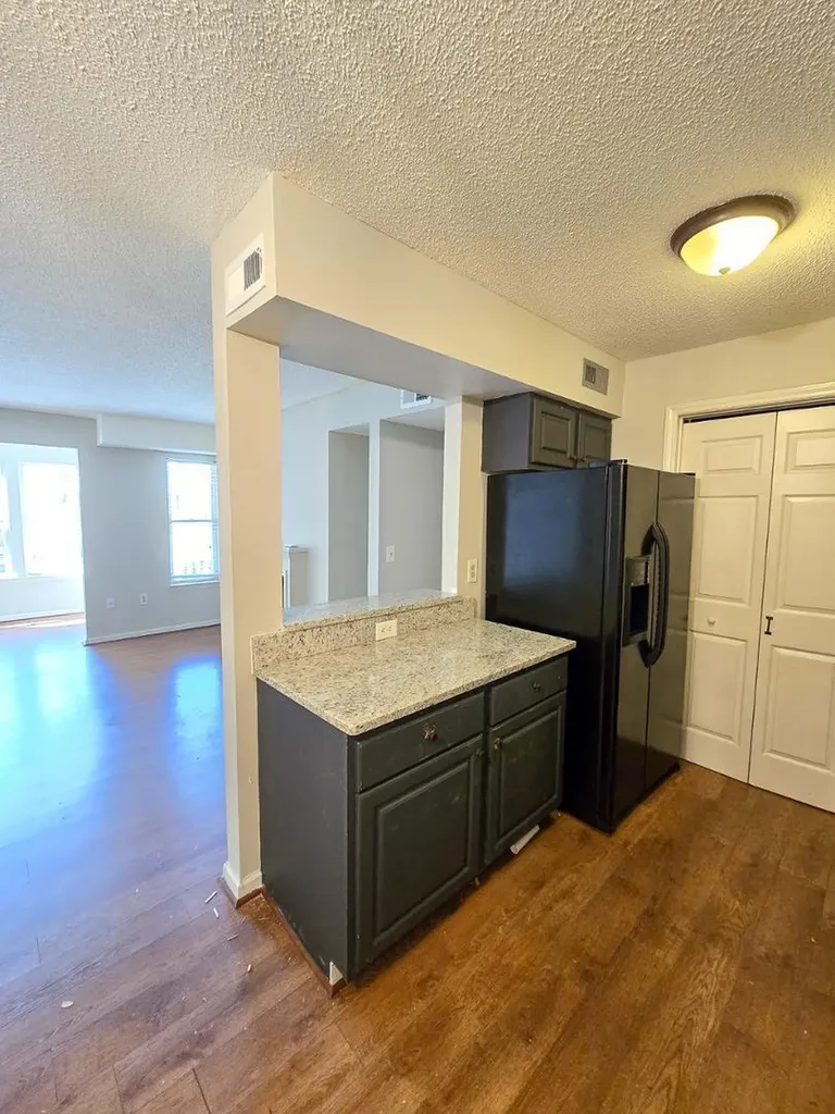 1300 Hillbrow Lane Raleigh NC 27615