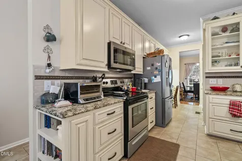 9104 Deerland Grove Drive Raleigh NC 27615