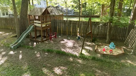 5107 Stardust Drive Durham NC 27712