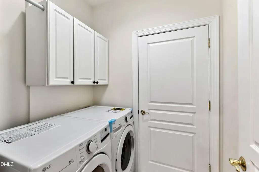 3920 Essex Garden Lane Raleigh NC 27612