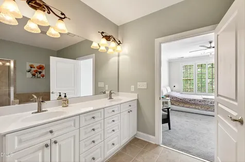 3920 Essex Garden Lane Raleigh NC 27612