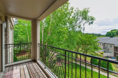 3920 Essex Garden Lane Raleigh NC 27612