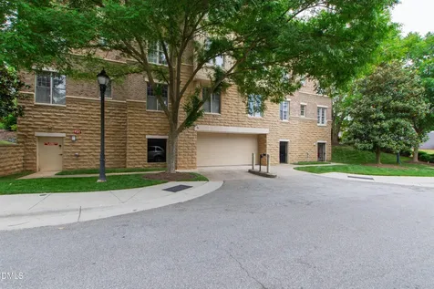 3920 Essex Garden Lane Raleigh NC 27612