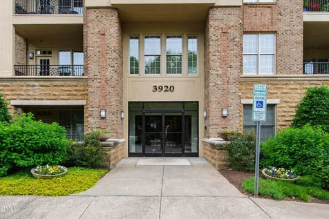 3920 Essex Garden Lane Raleigh NC 27612