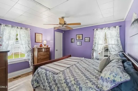 407 E Fremont Street Kenly NC 27542