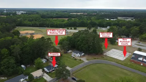 407 E Fremont Street Kenly NC 27542