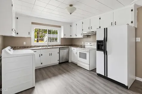 407 E Fremont Street Kenly NC 27542