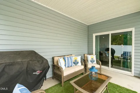 948 Berkeley Glen Road Zebulon NC 27597