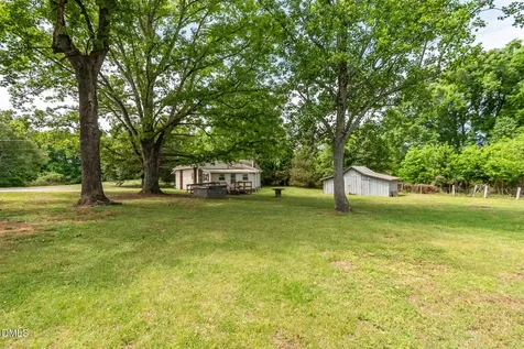 2357 Baynes Road Burlington NC 27217