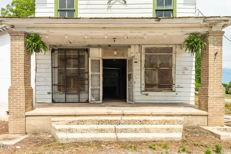 2357 Baynes Road Burlington NC 27217
