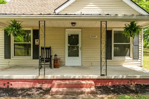 2357 Baynes Road Burlington NC 27217