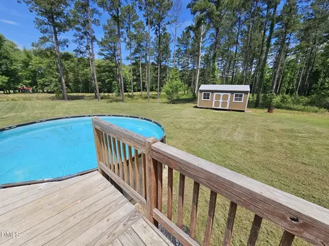 208 Loop Road Bunnlevel NC 28323