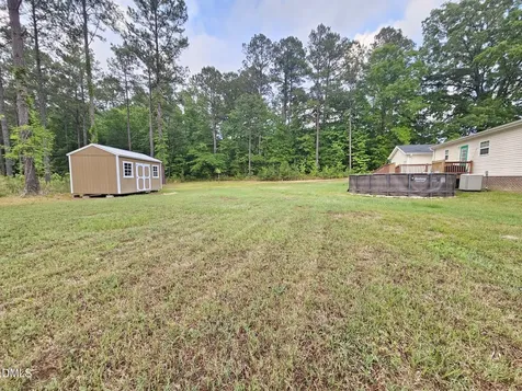 208 Loop Road Bunnlevel NC 28323