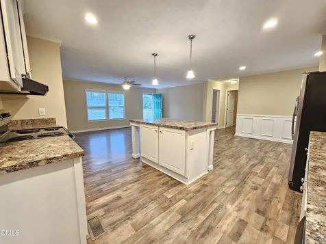208 Loop Road Bunnlevel NC 28323