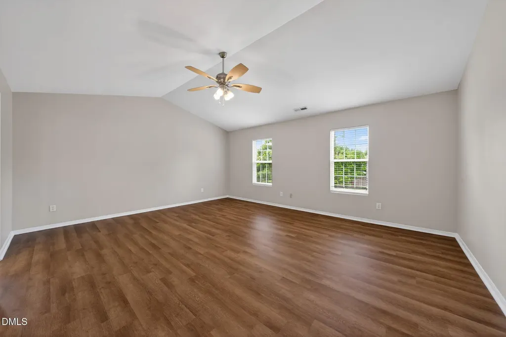 1008 Antside Court Raleigh NC 27610