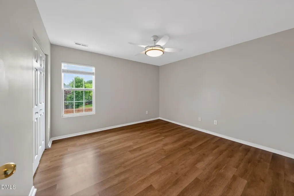 1008 Antside Court Raleigh NC 27610