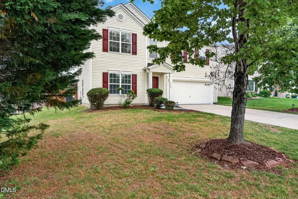 1008 Antside Court Raleigh NC 27610