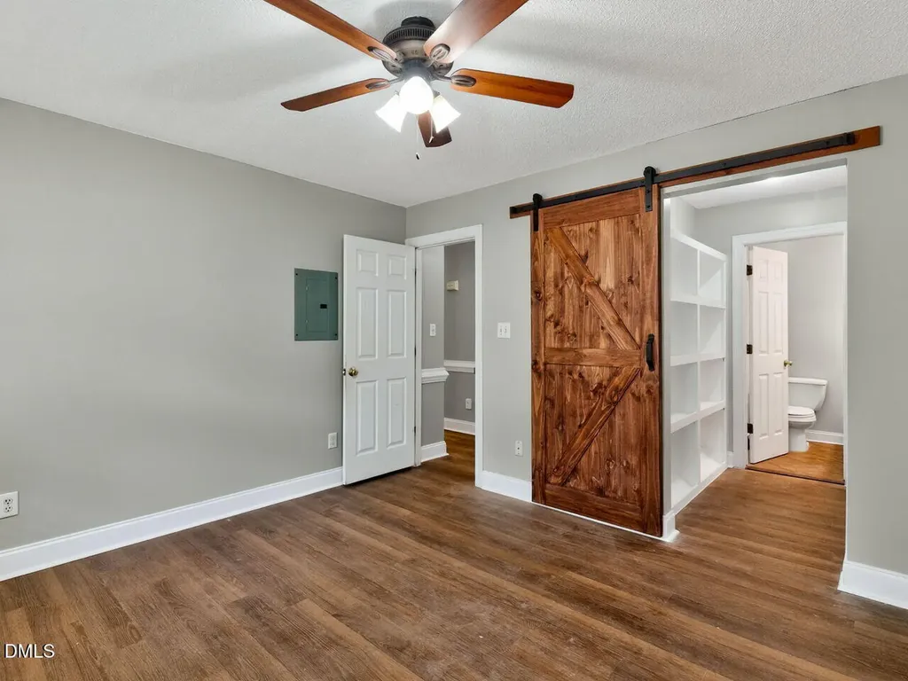 98 Starcroft Drive Fuquay Varina NC 27526