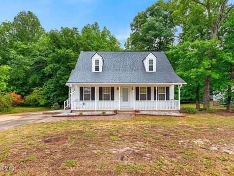 98 Starcroft Drive Fuquay Varina NC 27526