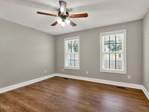 98 Starcroft Drive Fuquay Varina NC 27526