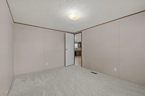 2800 Lobelia Road Vass NC 28394
