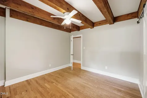 5621 Nc Hwy 54 W Chapel Hill NC 27516