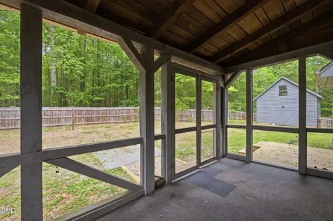 5621 Nc Hwy 54 W Chapel Hill NC 27516