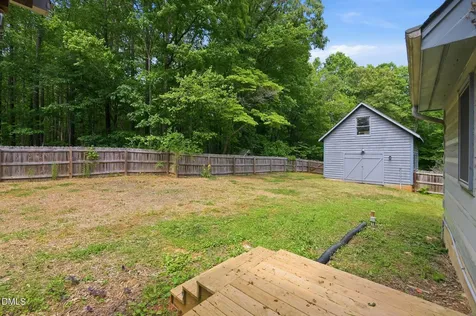 5621 Nc Hwy 54 W Chapel Hill NC 27516