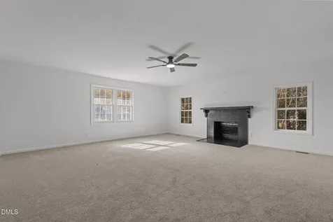 5420 Shipman Road Hope Mills NC 28348