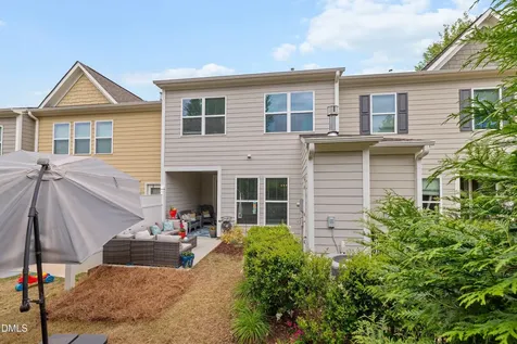 105 Writing Rock Place Apex NC 27539