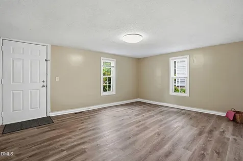 204 W Hill Street Benson NC 27504