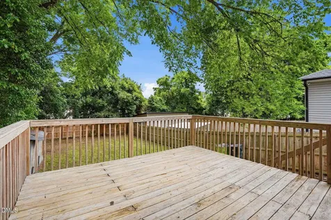 204 W Hill Street Benson NC 27504