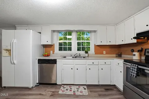 204 W Hill Street Benson NC 27504