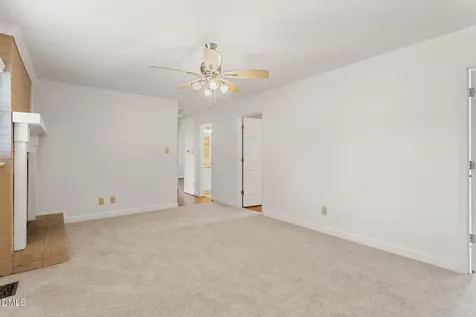 2431 Hickory Avenue Burlington NC 27215