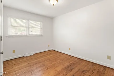 2431 Hickory Avenue Burlington NC 27215