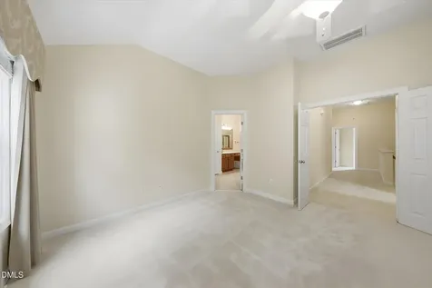 314 Bridgegate Drive Cary NC 27519