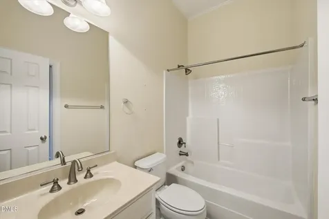 314 Bridgegate Drive Cary NC 27519