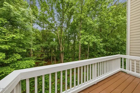 314 Bridgegate Drive Cary NC 27519