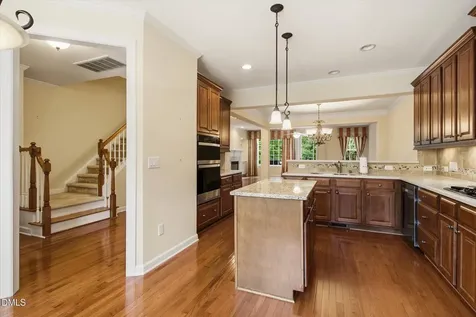 314 Bridgegate Drive Cary NC 27519