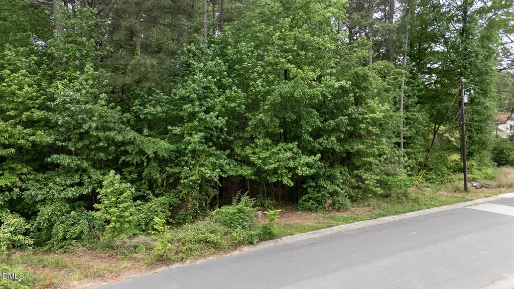 7304 Oak Leaf Drive Chapel Hill NC 27517