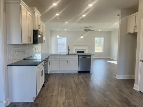 21 Shoreline Drive Lillington NC 27546