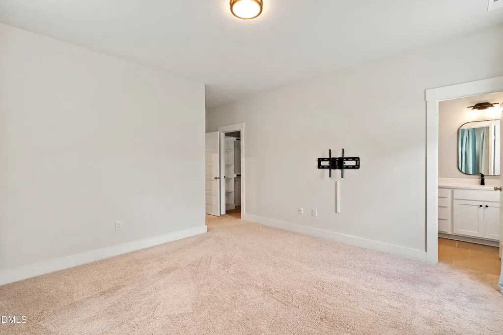 405 Quarter Gate Chapel Hill NC 27516