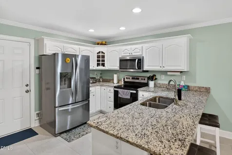 20 Foxhound Court Benson NC 27504