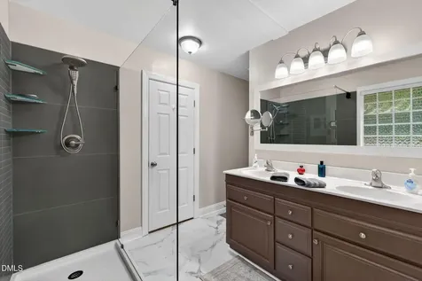 20 Foxhound Court Benson NC 27504