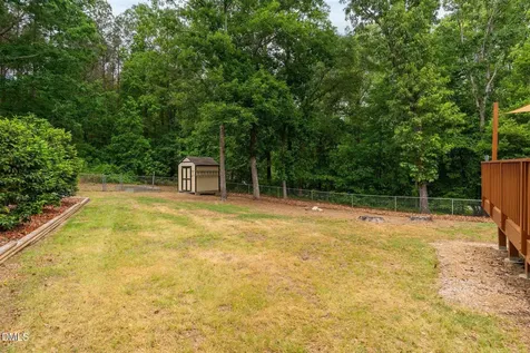 20 Foxhound Court Benson NC 27504