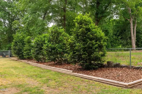 20 Foxhound Court Benson NC 27504
